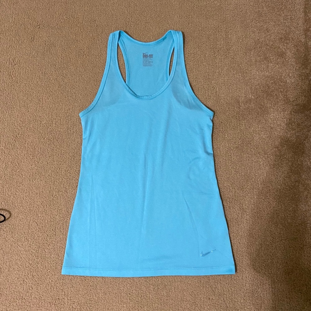 Nike tank